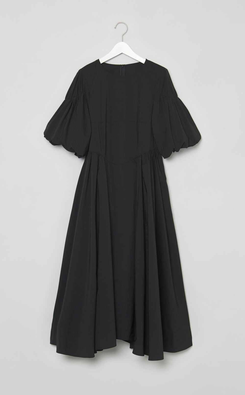 ギャザースリーブロングワンピース