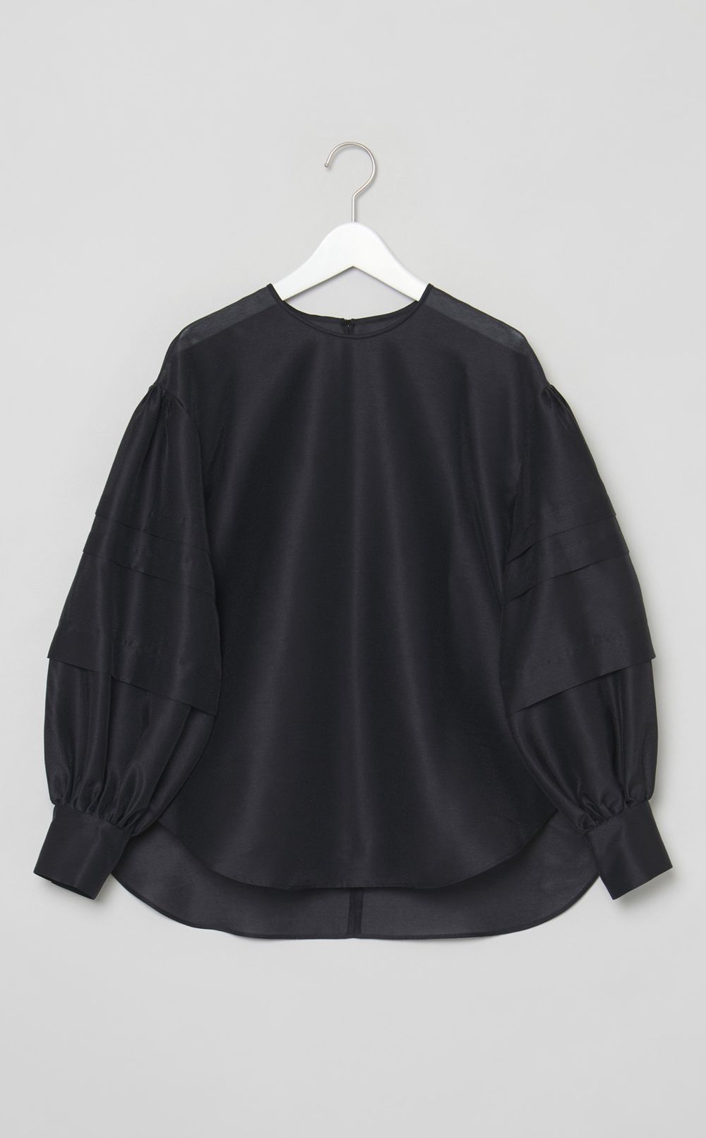 オーガンジーボリュームスリーブブラウス