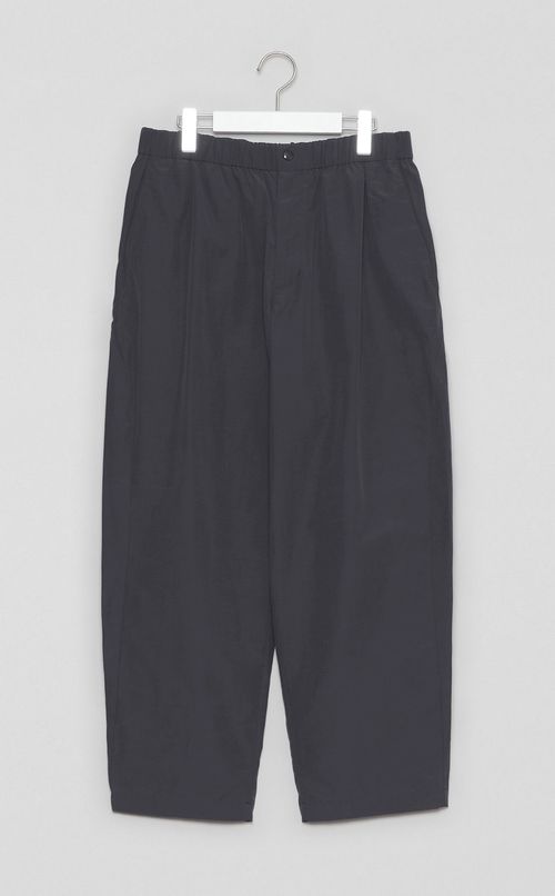 リラックスストレートイージーパンツ