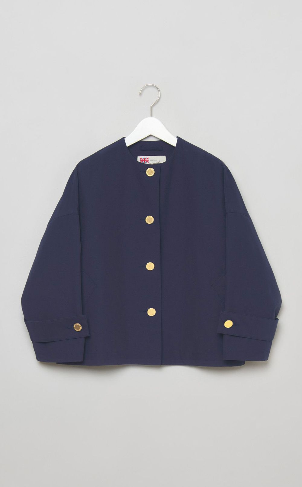 ノーカラーフレアショートコート