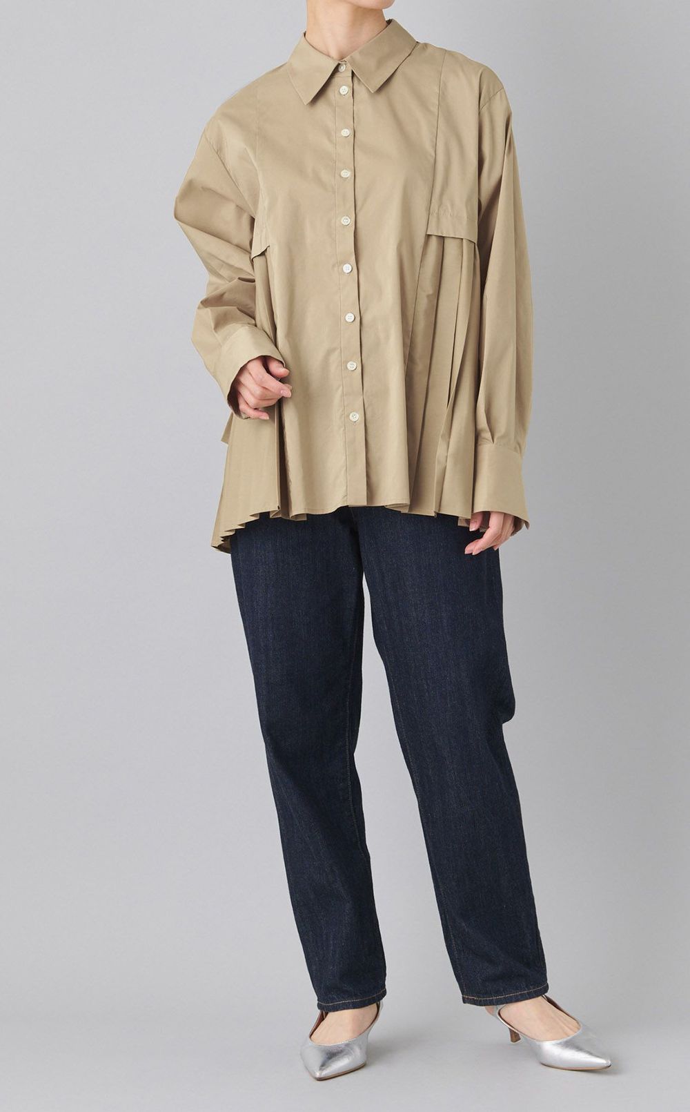 プリーツレイヤードシャツ