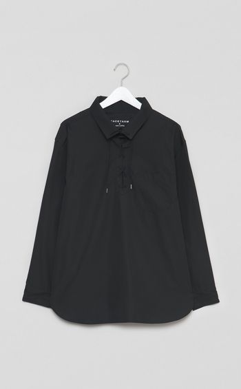 レースアップシャツ