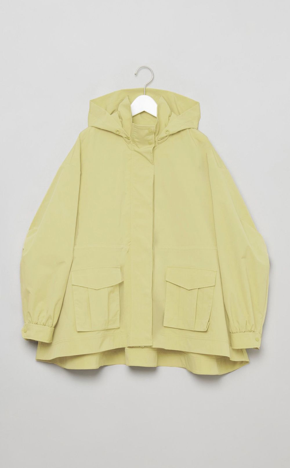 ドローストリングマウンテンブルゾン