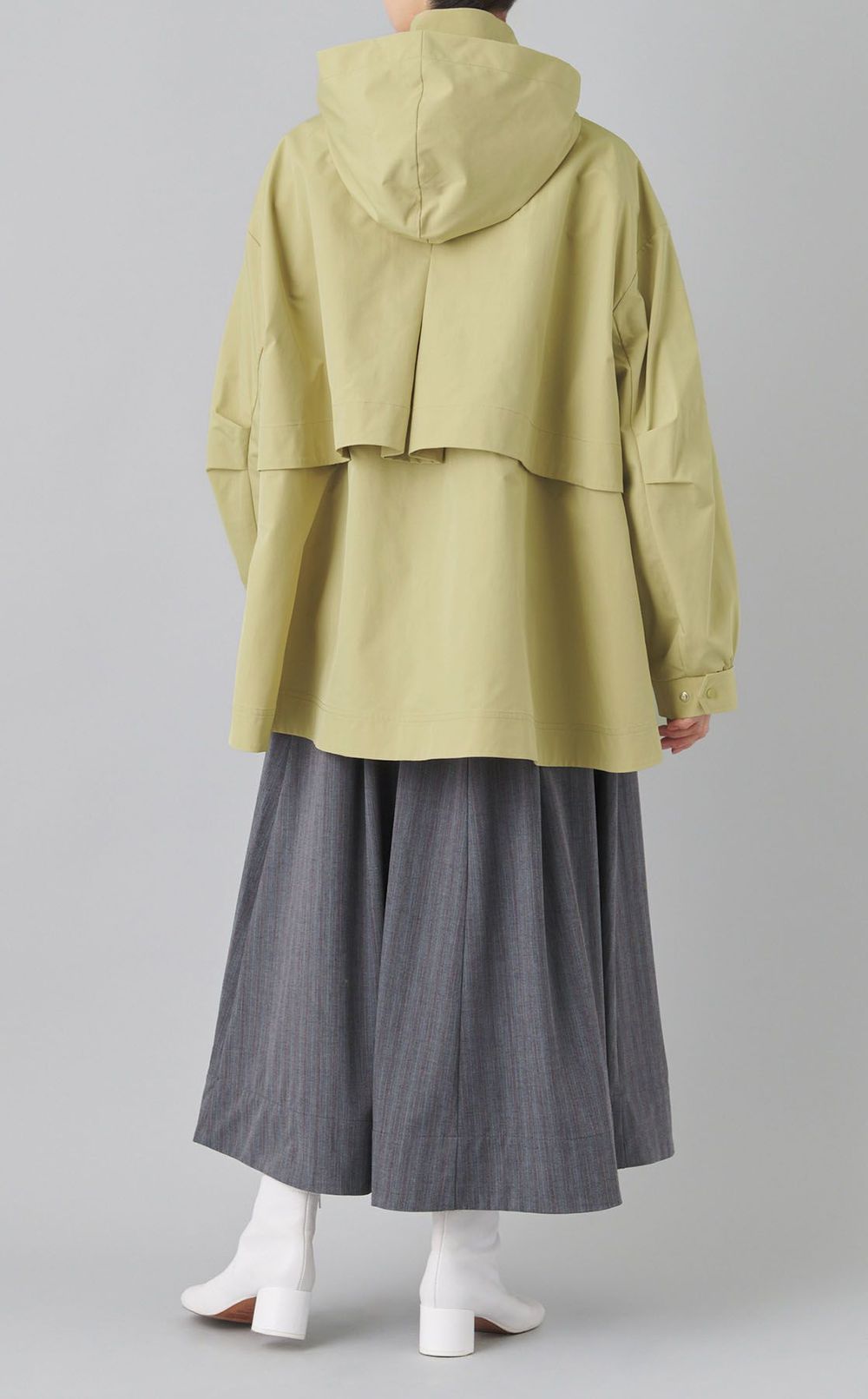 ドローストリングマウンテンブルゾン