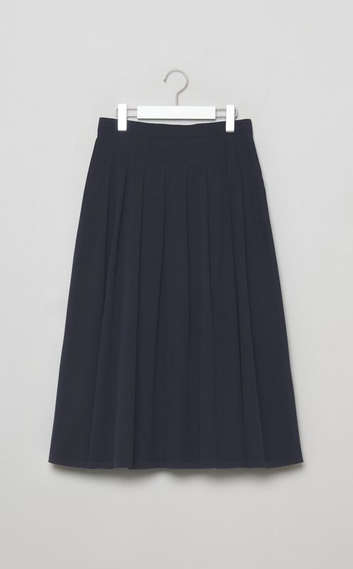 撥水タックフレアスカート