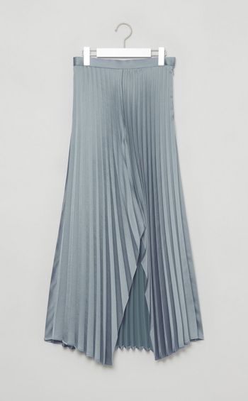 カットアウトプリーツスカート