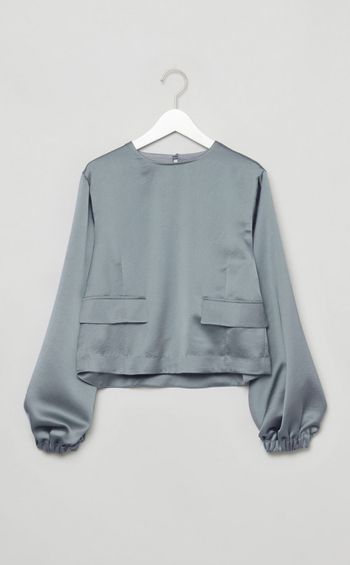 ボリュームスリーブトップス