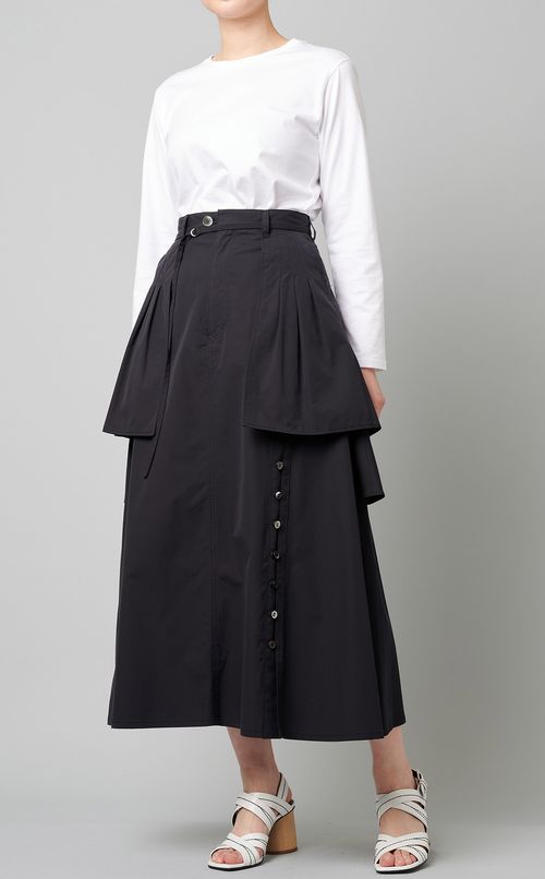 デザインポケットロングスカート
