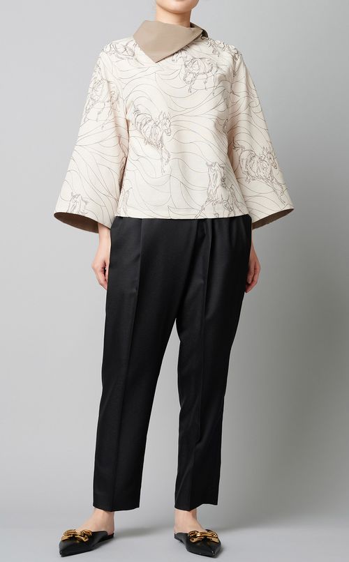 ギャロップモチーフブラウス