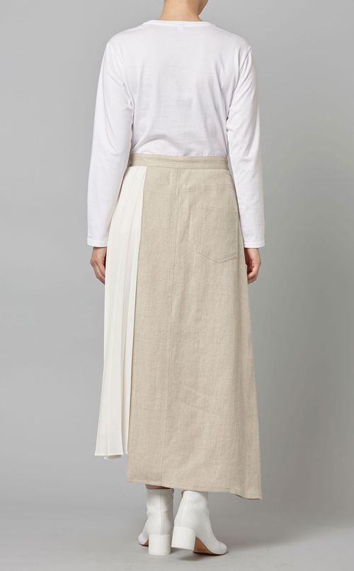 プリーツデザインロングスカート