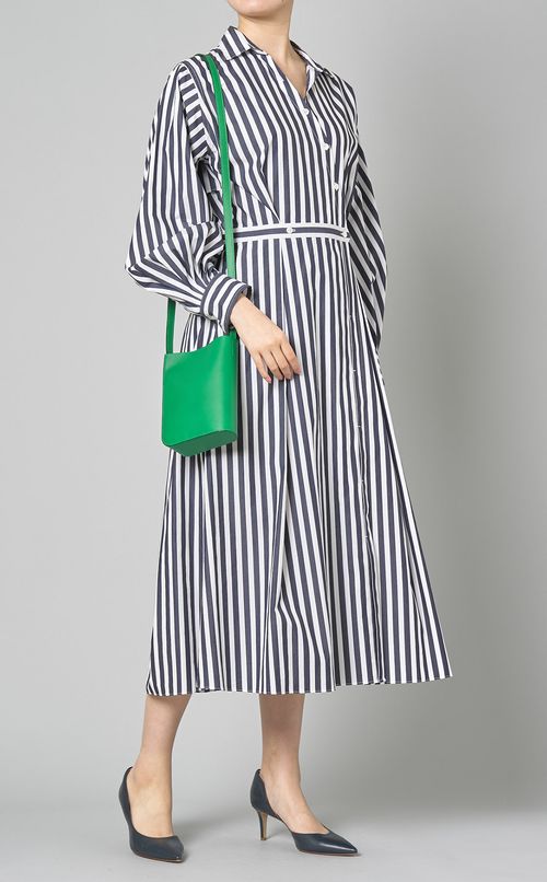 ボックスステッチポシェット