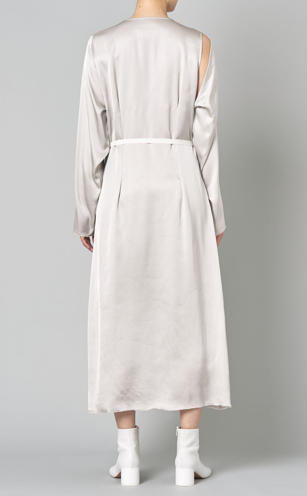 カットスリーブベルテッドロングワンピース