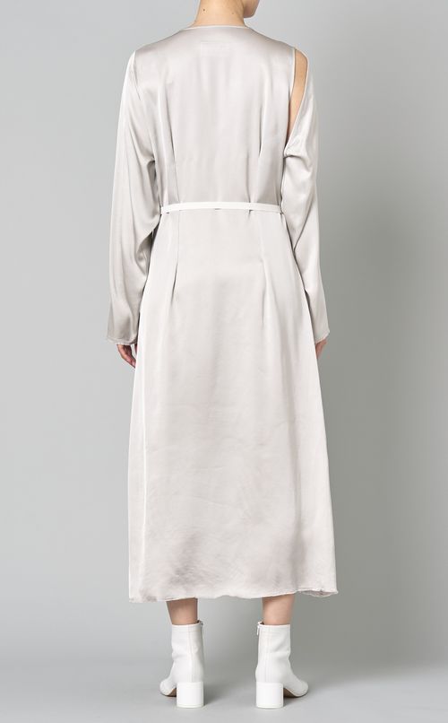 カットスリーブベルテッドロングワンピース