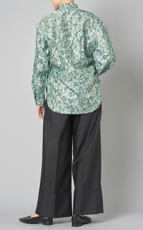 プリントスタンドネックシャツ