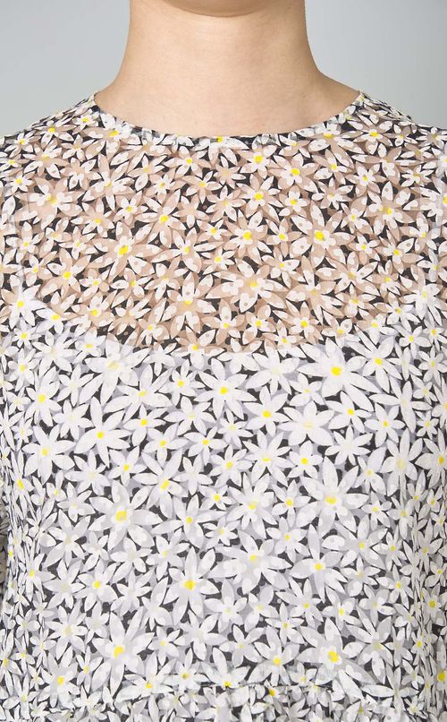 フラワープリントティアードブラウス