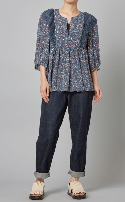 フロントレースプリントブラウス