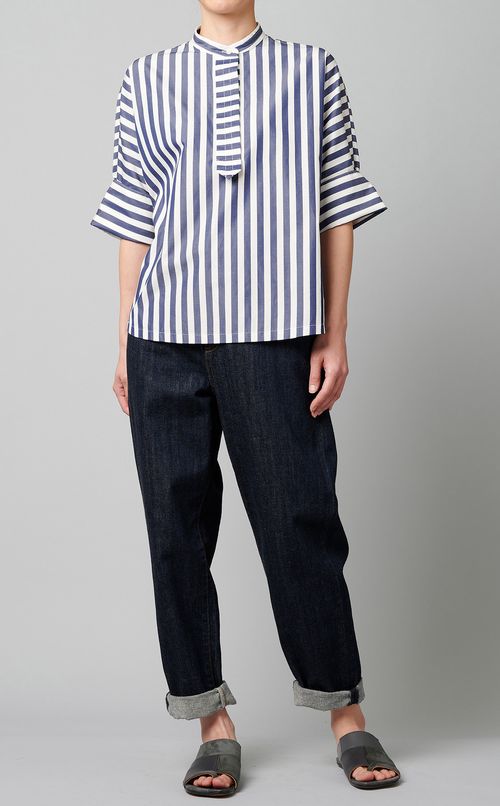 スタンドカラーストライプブラウス