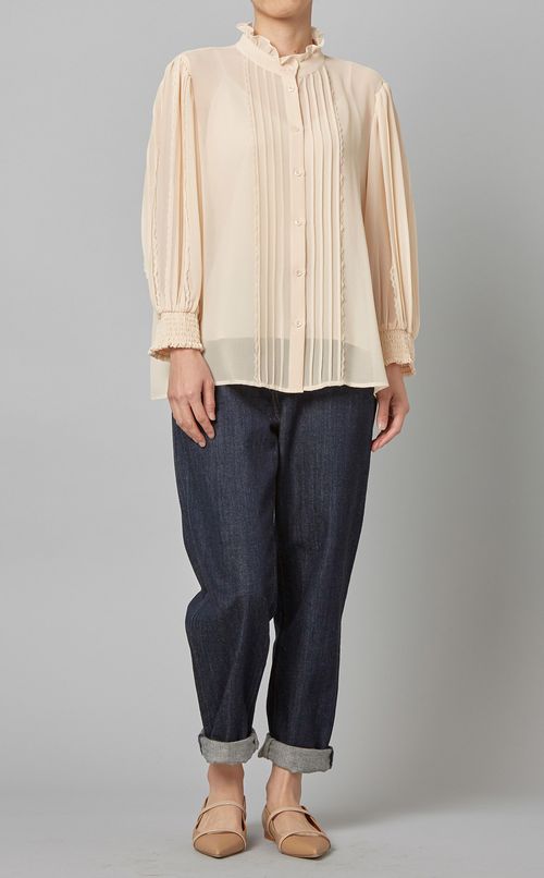 フロントタックブラウス