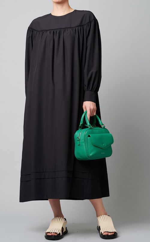 ボリュームスリーブギャザーワンピース