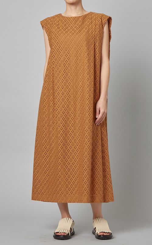 フレンチスリーブエンブロイダリードレス