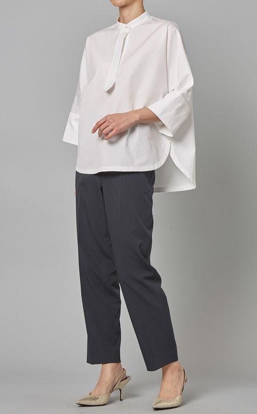 スタンドカラーヨークブラウス