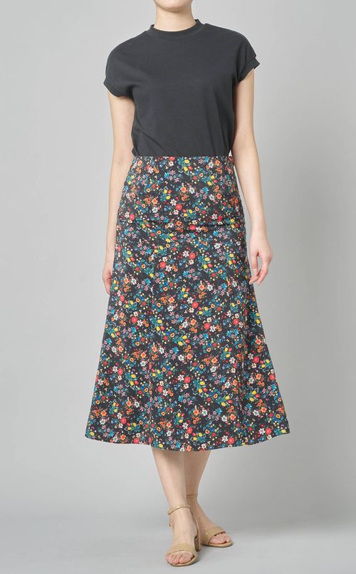 フラワープリントフレアロングスカート