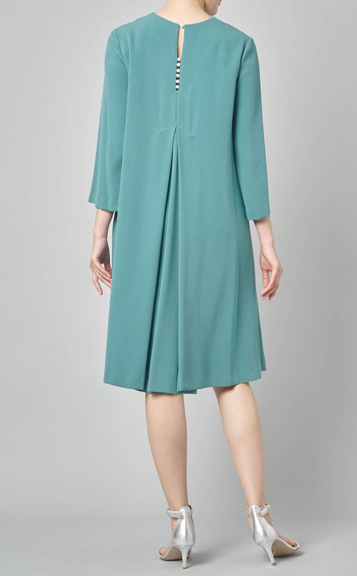 バックパールワンピース