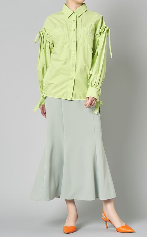 ロゴ刺繍カラーシャツ