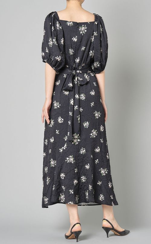 スクエアギャザーショルダーワンピース