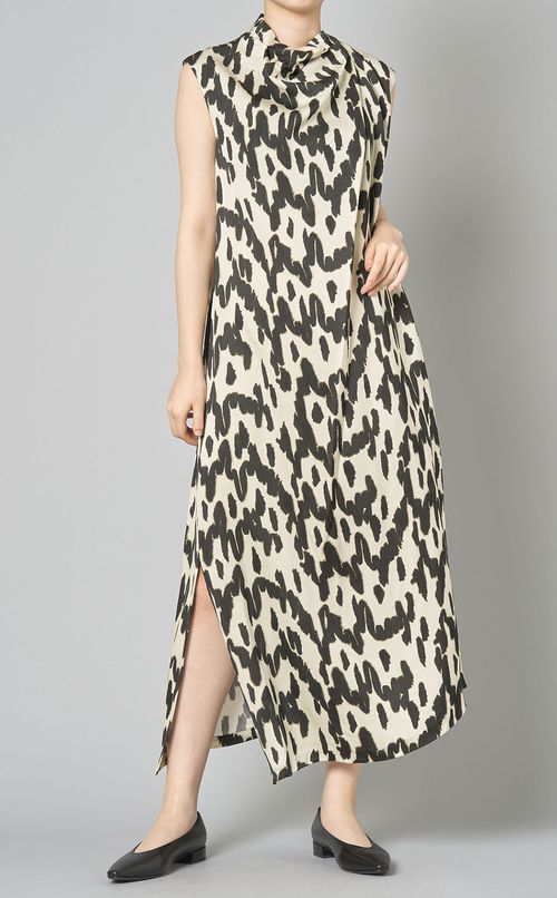 プリントドレープネックワンピース