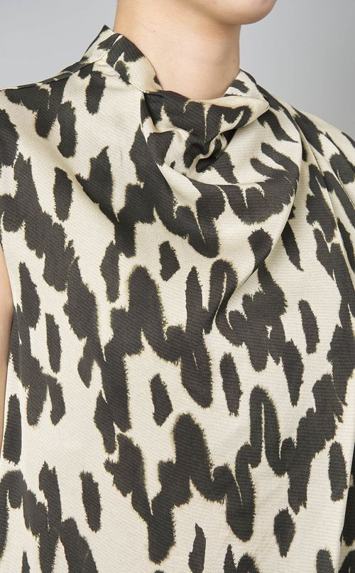 プリントドレープネックワンピース