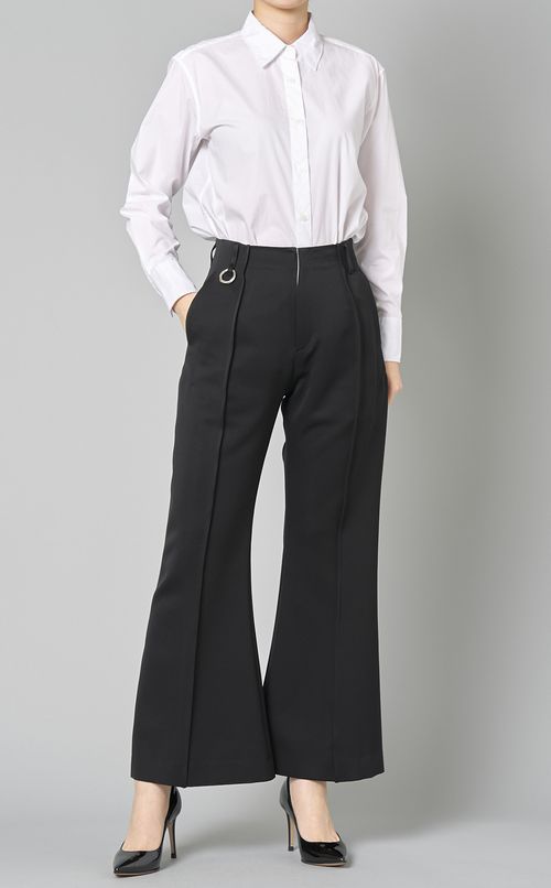 センターシームフレアパンツ