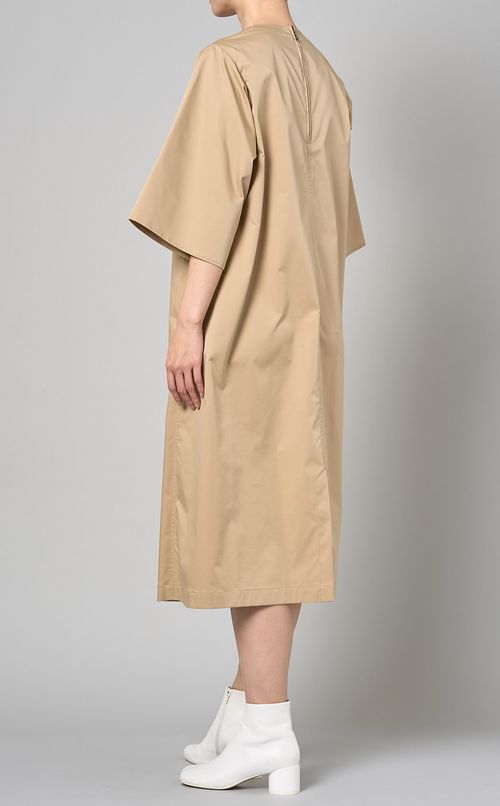 ベルスリーブVネックワンピース