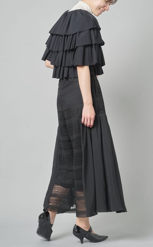 フリルカットボレロ