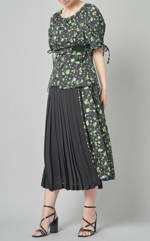 異素材プリーツラップスカート