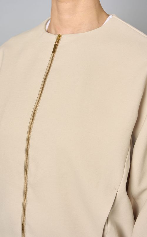 ノーカラージップブルゾン