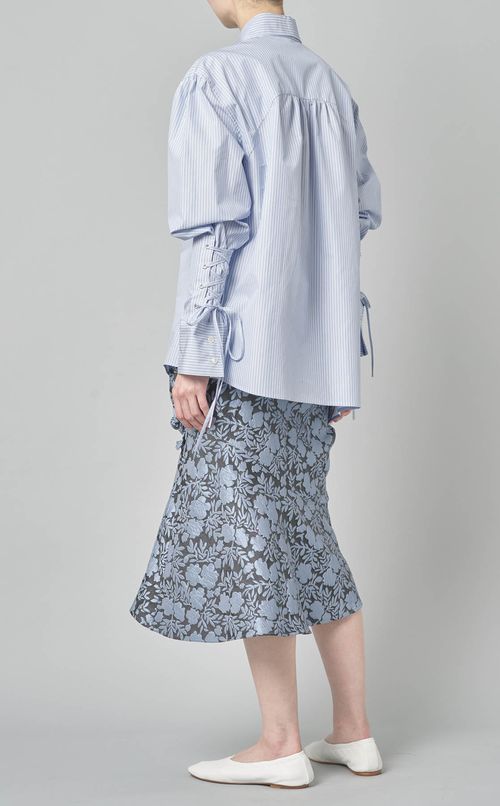 フレアスリーブビーズ刺繍ブラウス