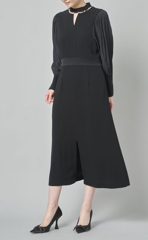 2WAYネックパール付ドレス