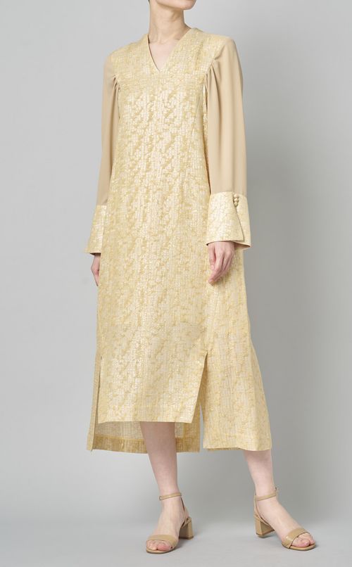 ラメドットジャガードVネックドレス