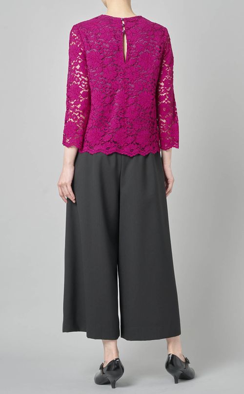 フラワーレースブラウス