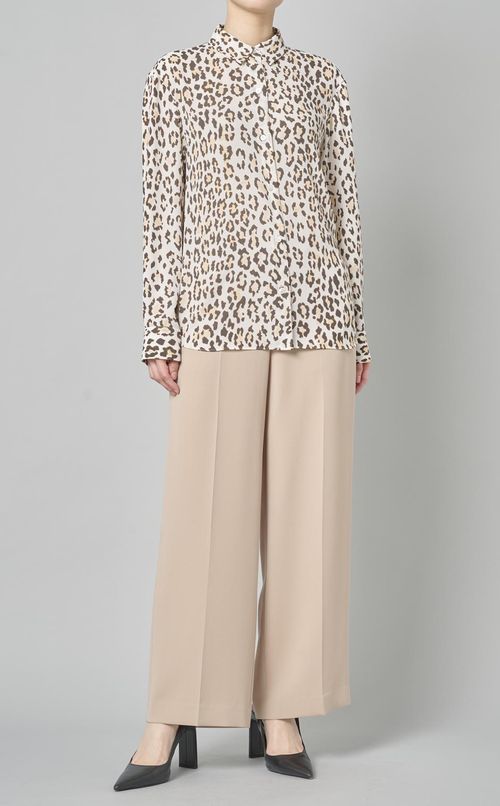 クラシックレオパードプリントブラウス