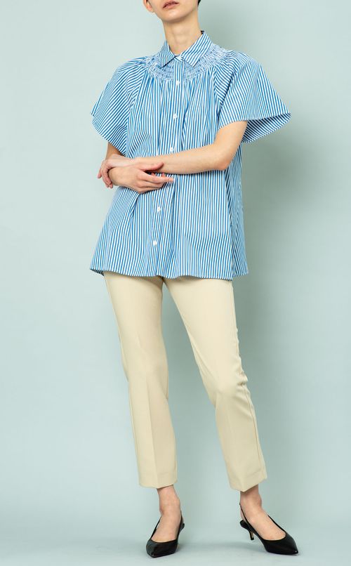 シャーリングストライプブラウス