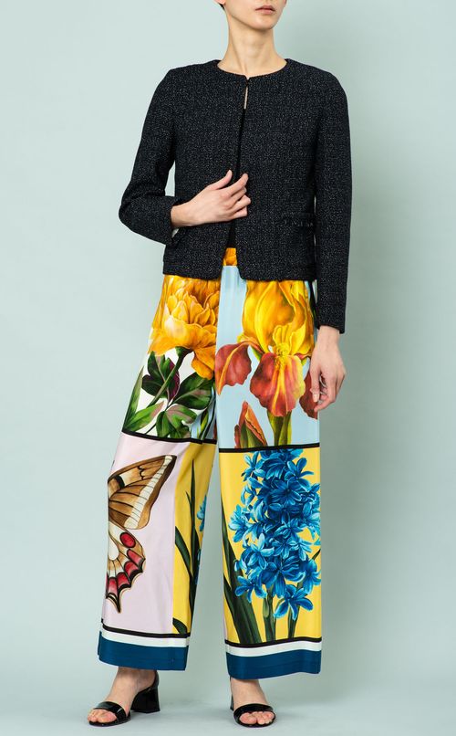 ノーカラーツイードジャケット