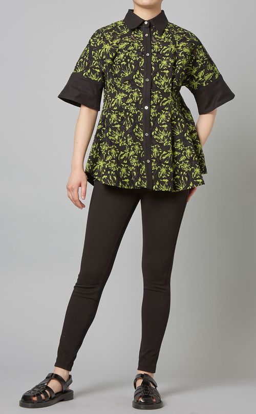 フラワーレースフレアシャツ