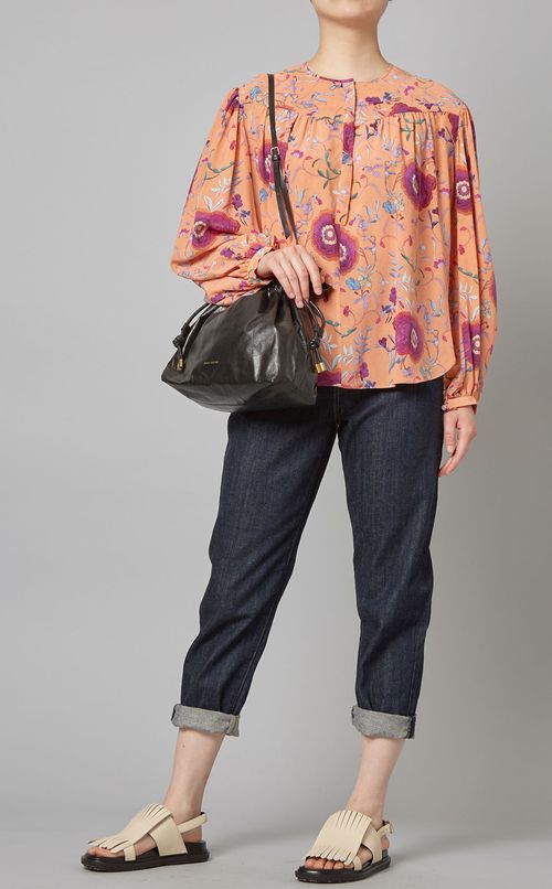 レザードローストリングバッグ