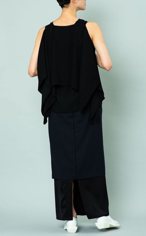 バックスカーフノースリーブブラウス