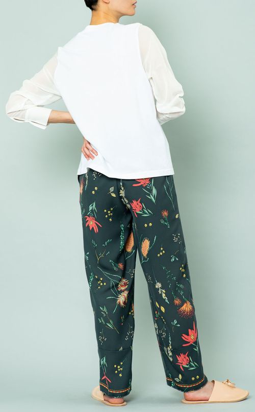 フラワープリントイージーパンツ