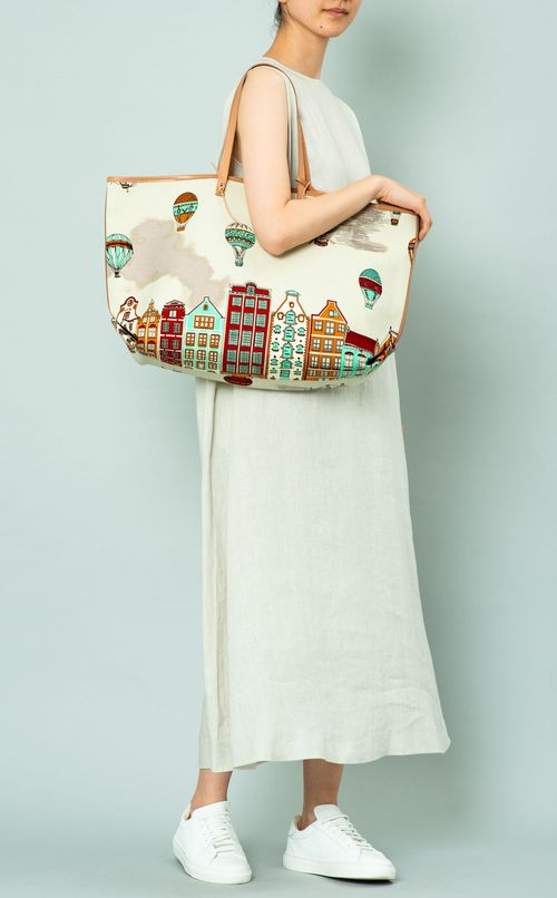 レザーハンドルトートバッグ