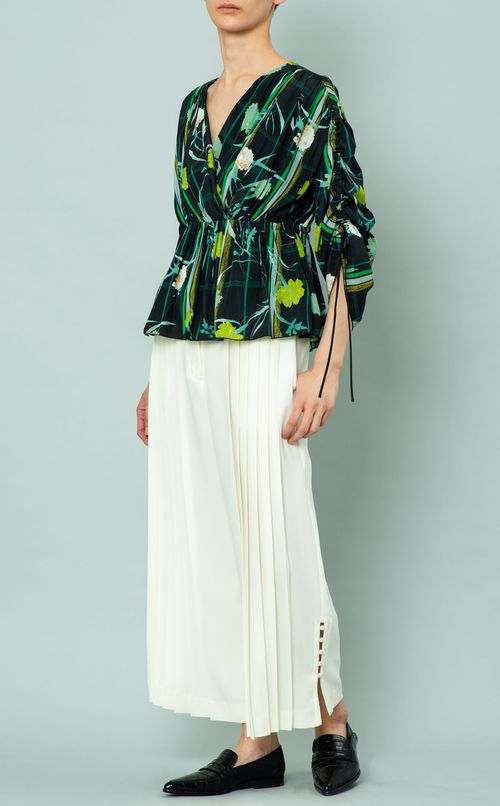 フラワープリントブラウス