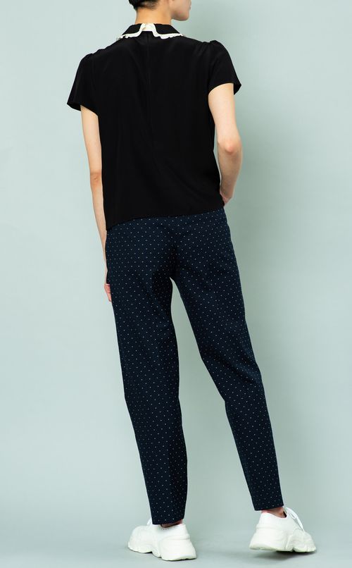 シルクリボンディテールブラウス